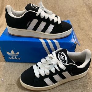 Adidas (CAMPUS) Black and White Sneakers